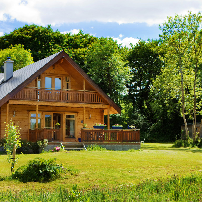 Log_Cabin_Ireland_Livingston_1.jpg