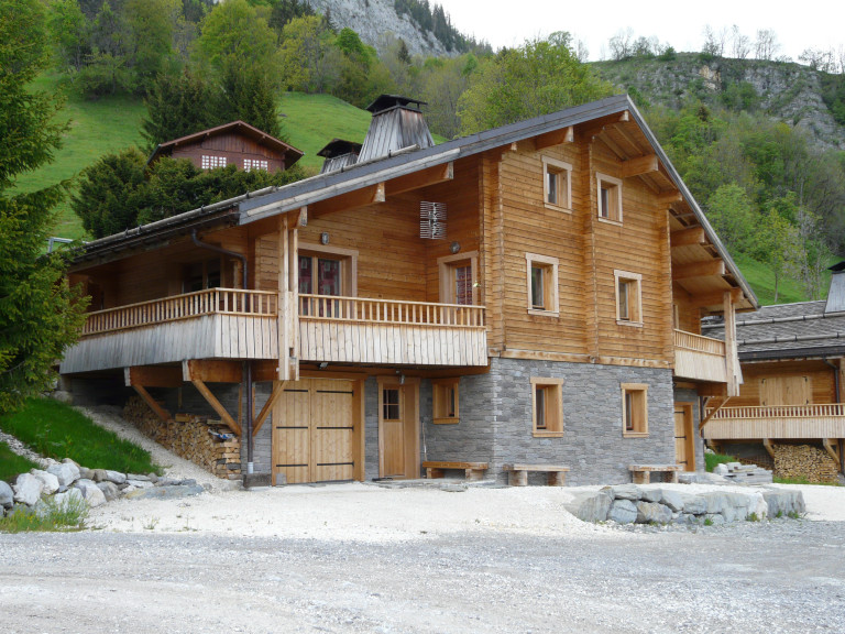 Log_House_France_Chalet_Cascade_2.jpg